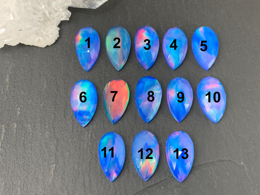 Faceted Aurora Opal pear 8x15mm cabochon - Doublet cabochon