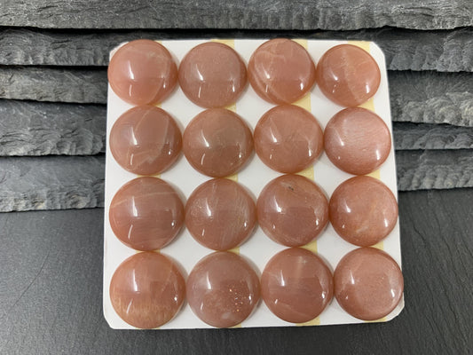 Pink Moonstone round 18mm cabochon - Calibrated cabochons