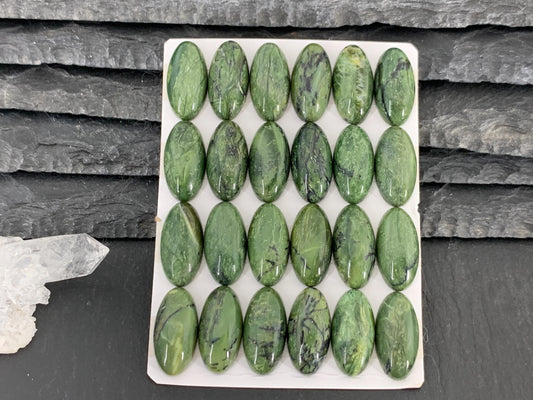 Green Opal oval 9x18mm Cabochon - Calibrated cabochons