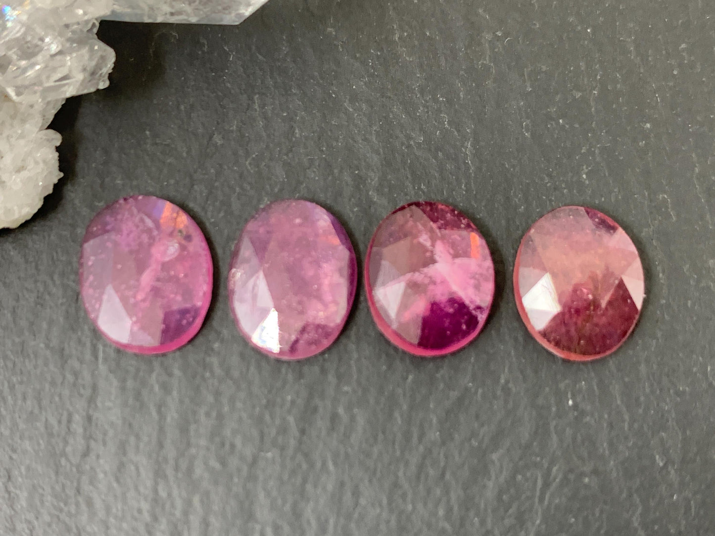 Faceted Sapphire oval 8x10mm cabochon. Second quality cabochon