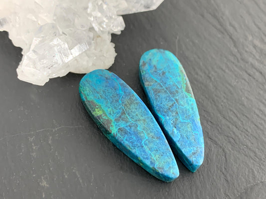 Chrysocolla pear 10x29x5mm cabochon pair