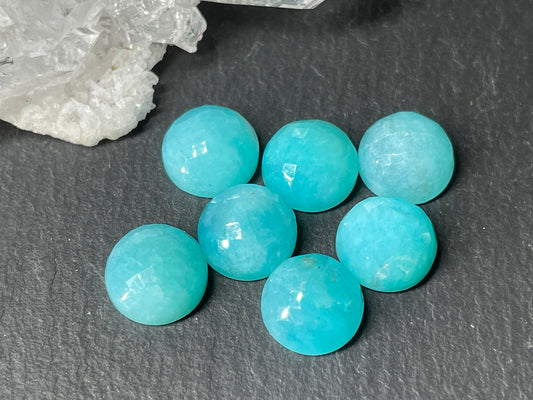 Faceted Amazonite Round 8mm Cabochon - Calibrated cabochons