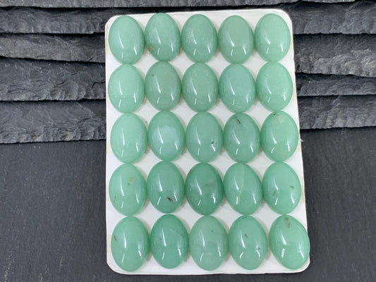 Green Aventurine Cabochon Oval 13x18mm – Natural Calibrated Gemstone For Jewelry