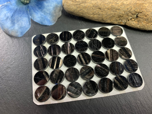 Flat Hypersthene round 10mm cabochon - Calibrated cabochons