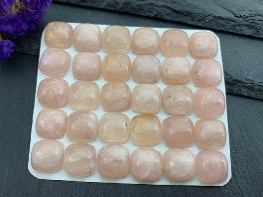 Morganite square cushin 12mm cabochon - Calibrated cabochons