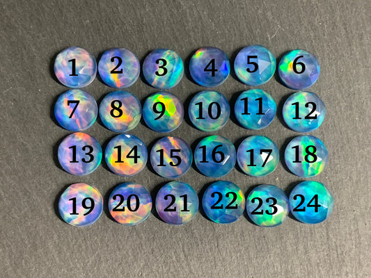 Faceted Aurora Opal round 10mm cabochon - Doublet cabochons