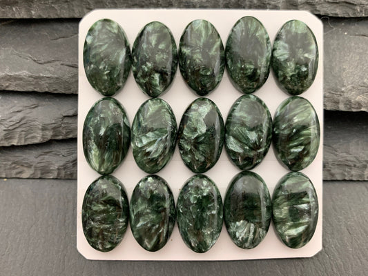 Seraphinite oval 12x20mm Cabochon - Calibrated cabochons