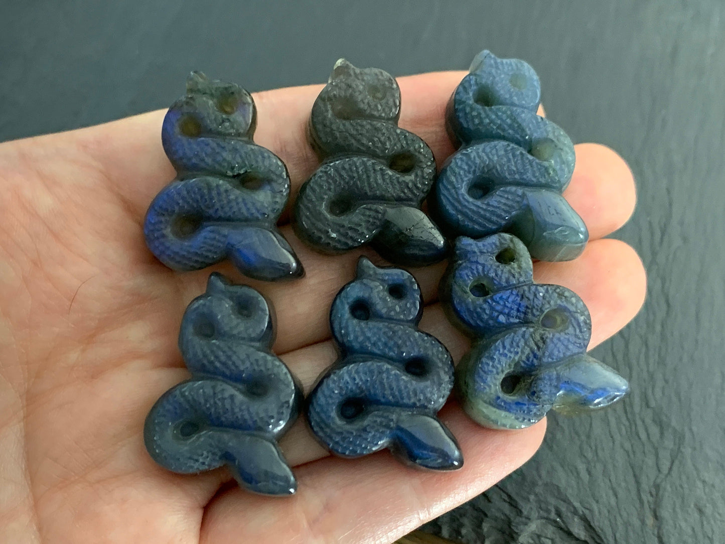 Labradorite snake cabochon - Snake carving