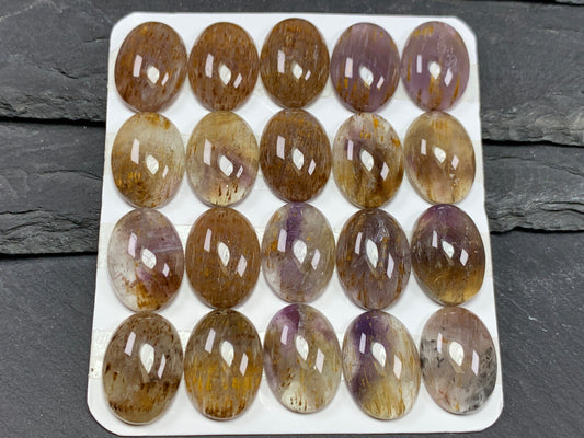 Amethyst Cacoxenite oval 13x18mm cabochons - Calibrated cabochons