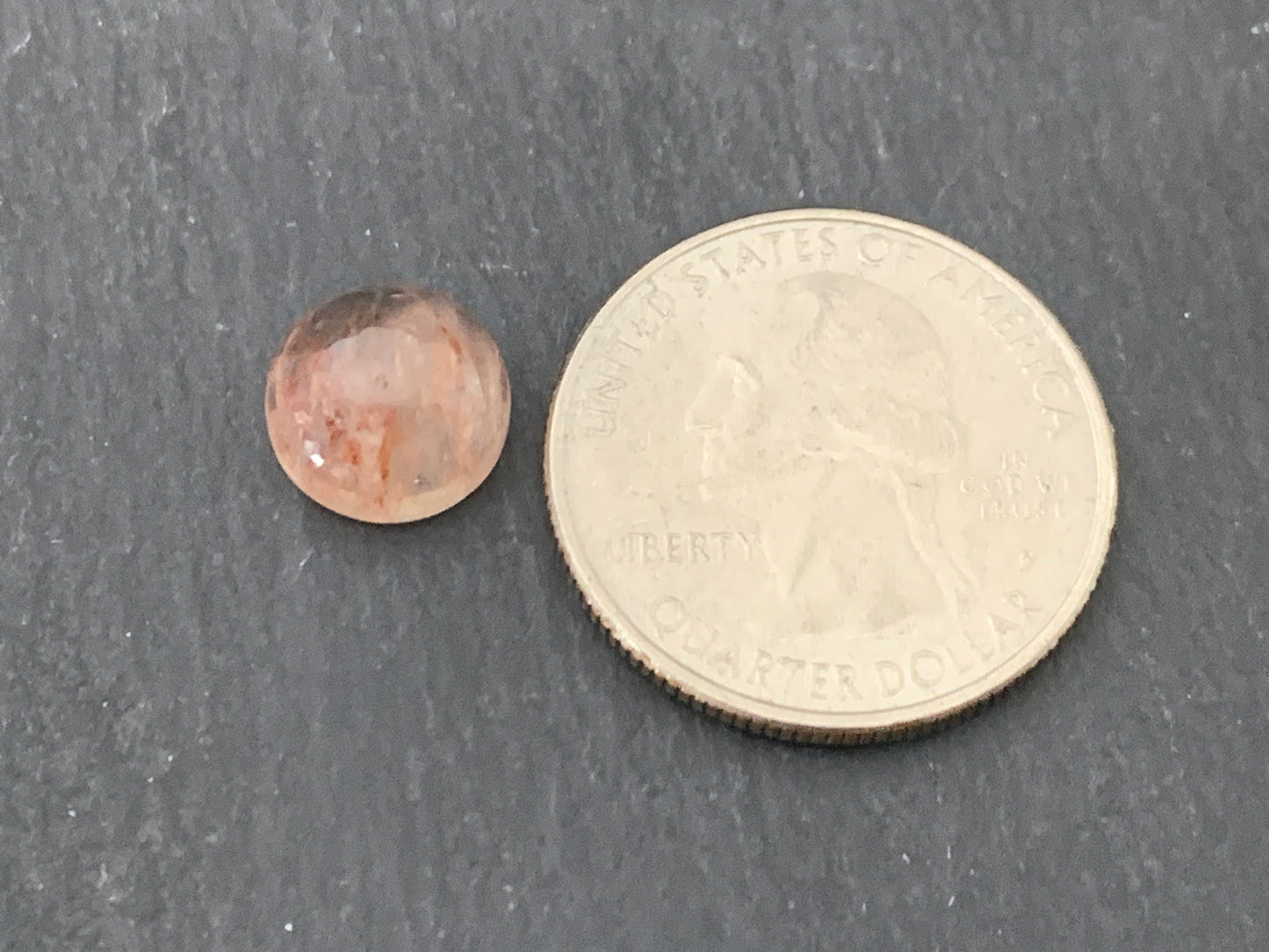Blood Quartz round 10mm cabochon - Calibrated cabochons
