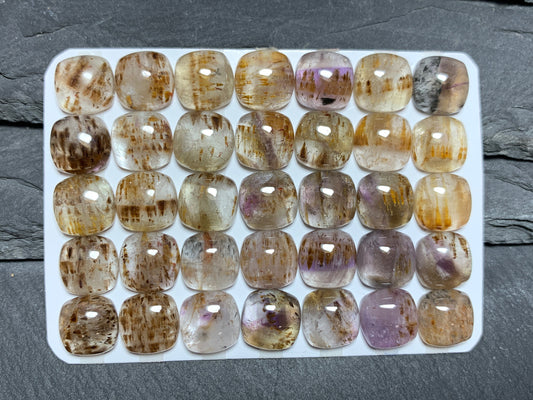 Amethyst Cacoxenite square cushion 10mm cabochon - Calibrated cabochons
