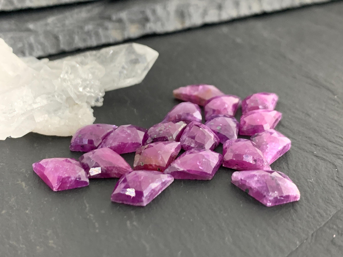 Discounted Damaged Faceted Sapphire kite 8x12mm cabochon. Lot of 18 pieces