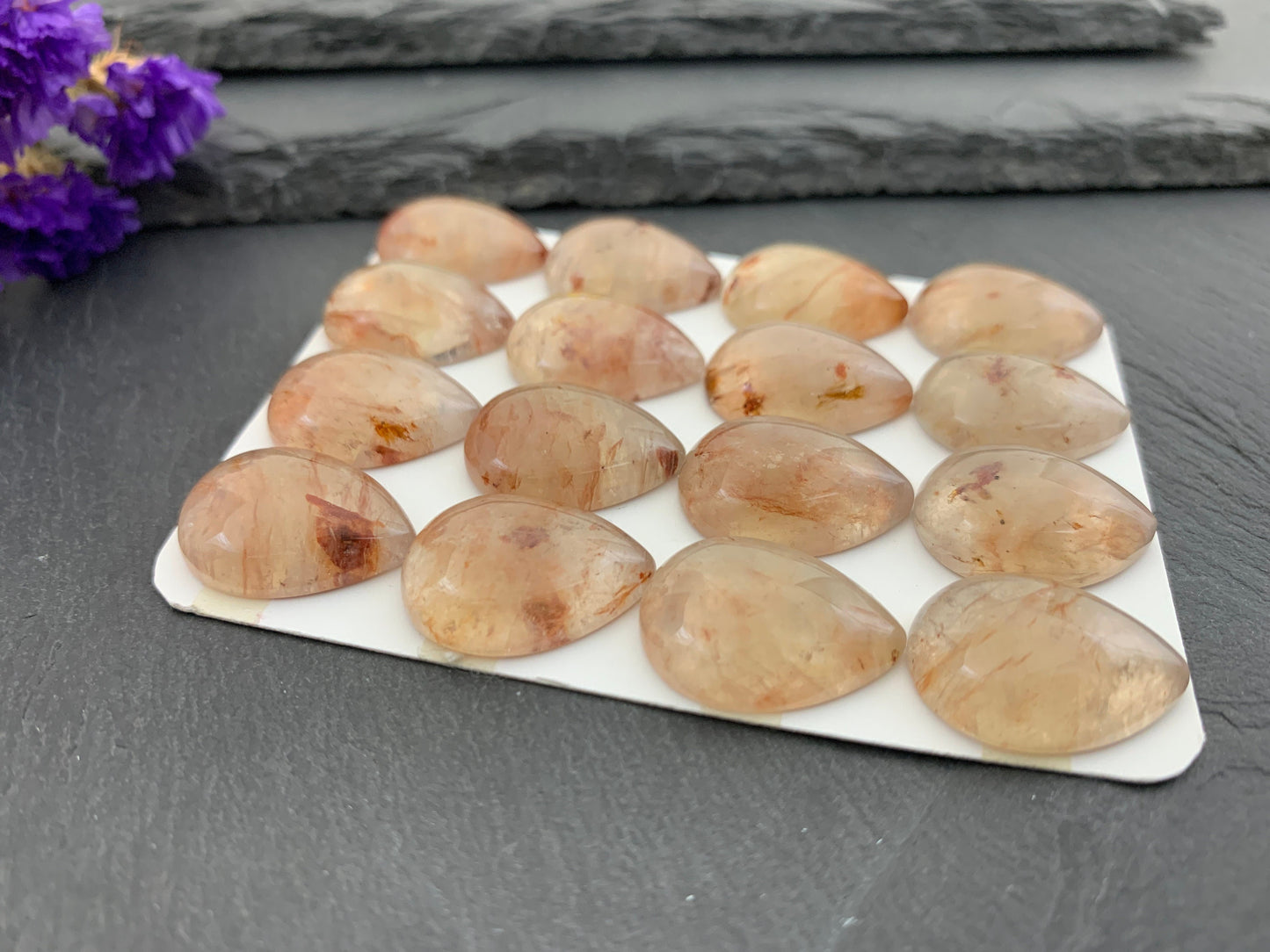Blood Quartz pear 15x20mm cabochon - Calibrated cabochons