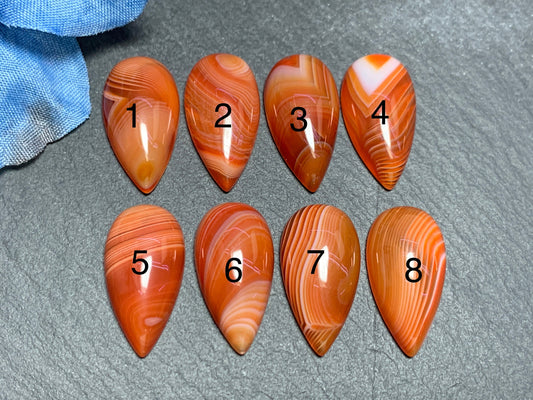 Red Agate pear 11x21mm cabochon - Calibrated cabochons
