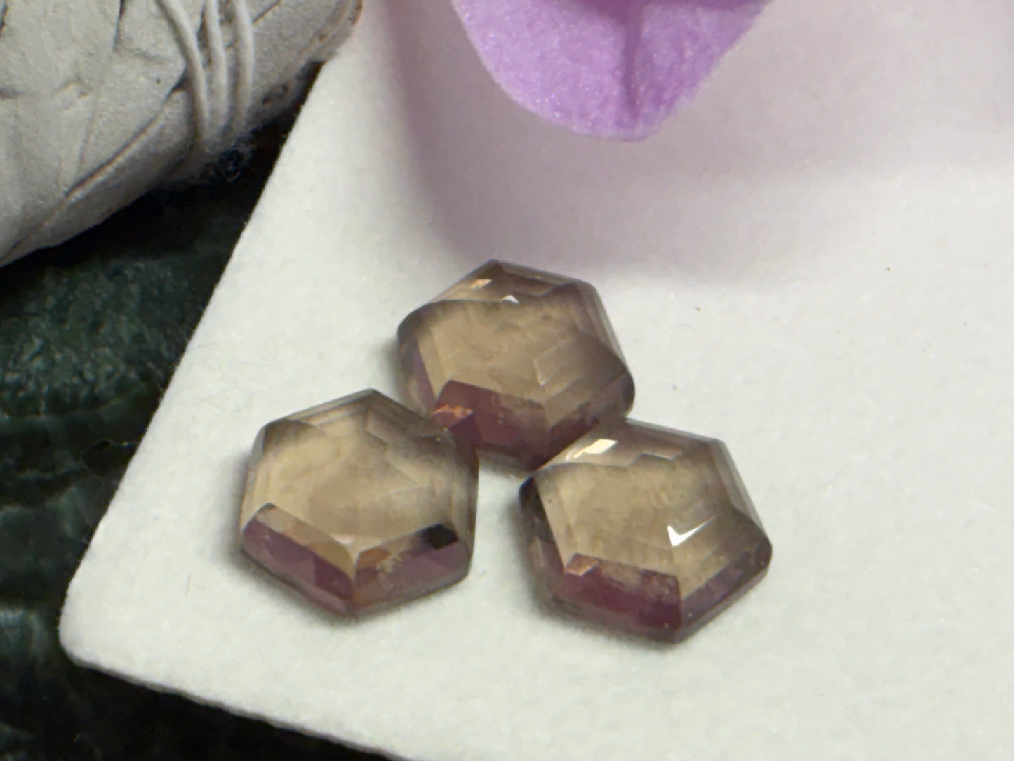 Faceted Smokey Quartz hexagon 12mm cabochon - Calibrated cabochons
