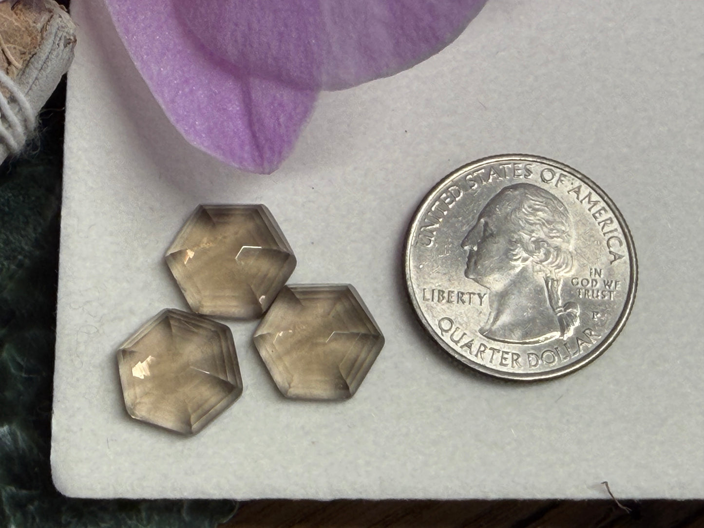 Faceted Smokey Quartz hexagon 12mm cabochon - Calibrated cabochons
