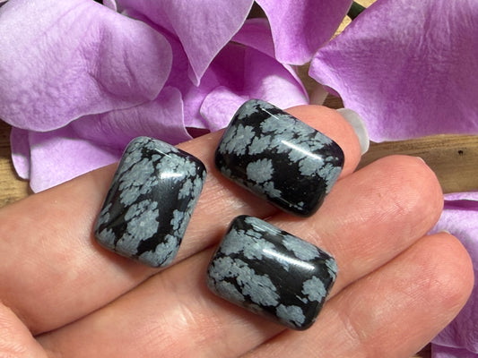 Snowflake obsidian 13x18mm cabochon - Calibrated cabochons