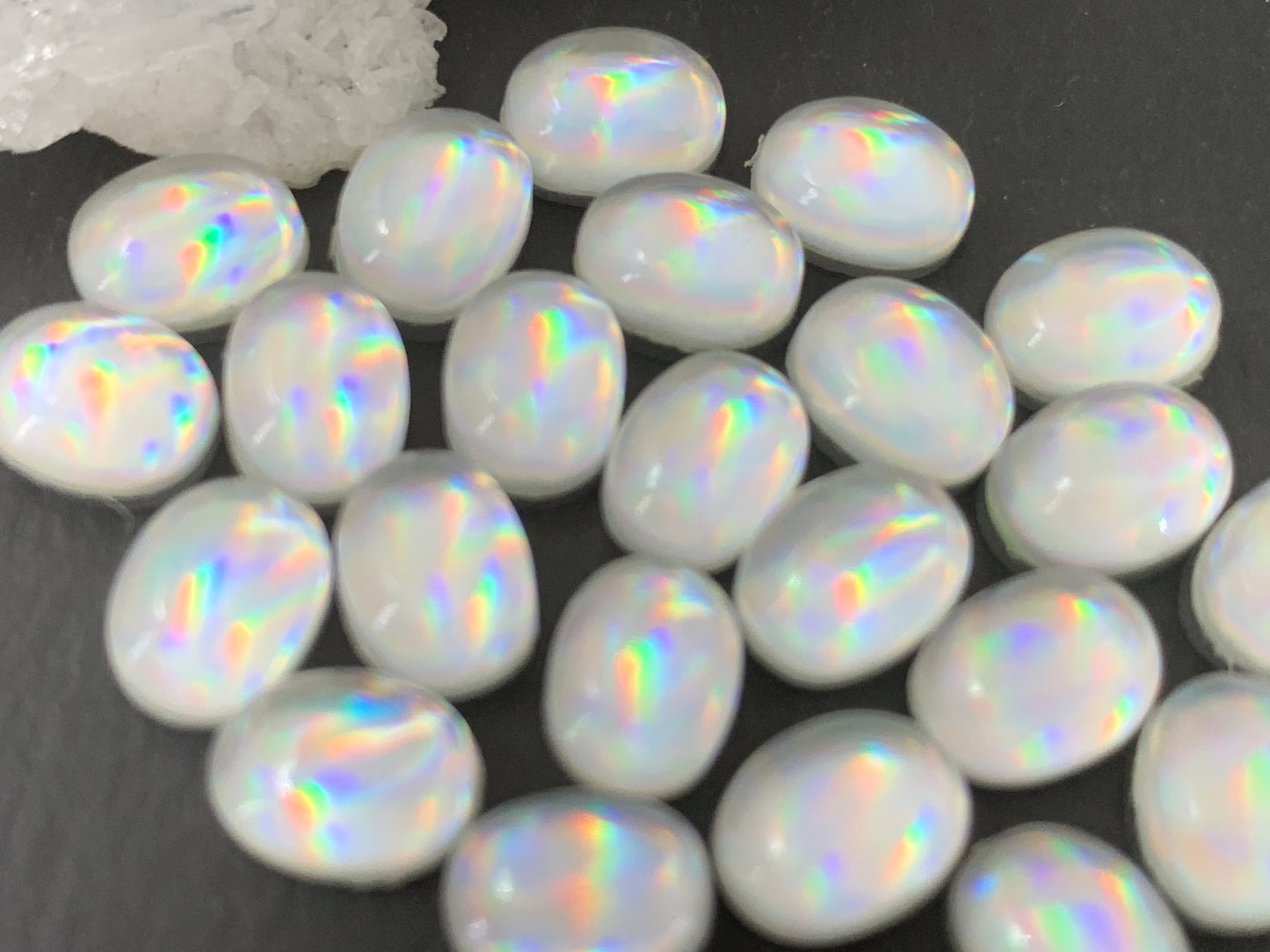 Mystic Rainbow Quartz oval 6x8mm cabochon doublet