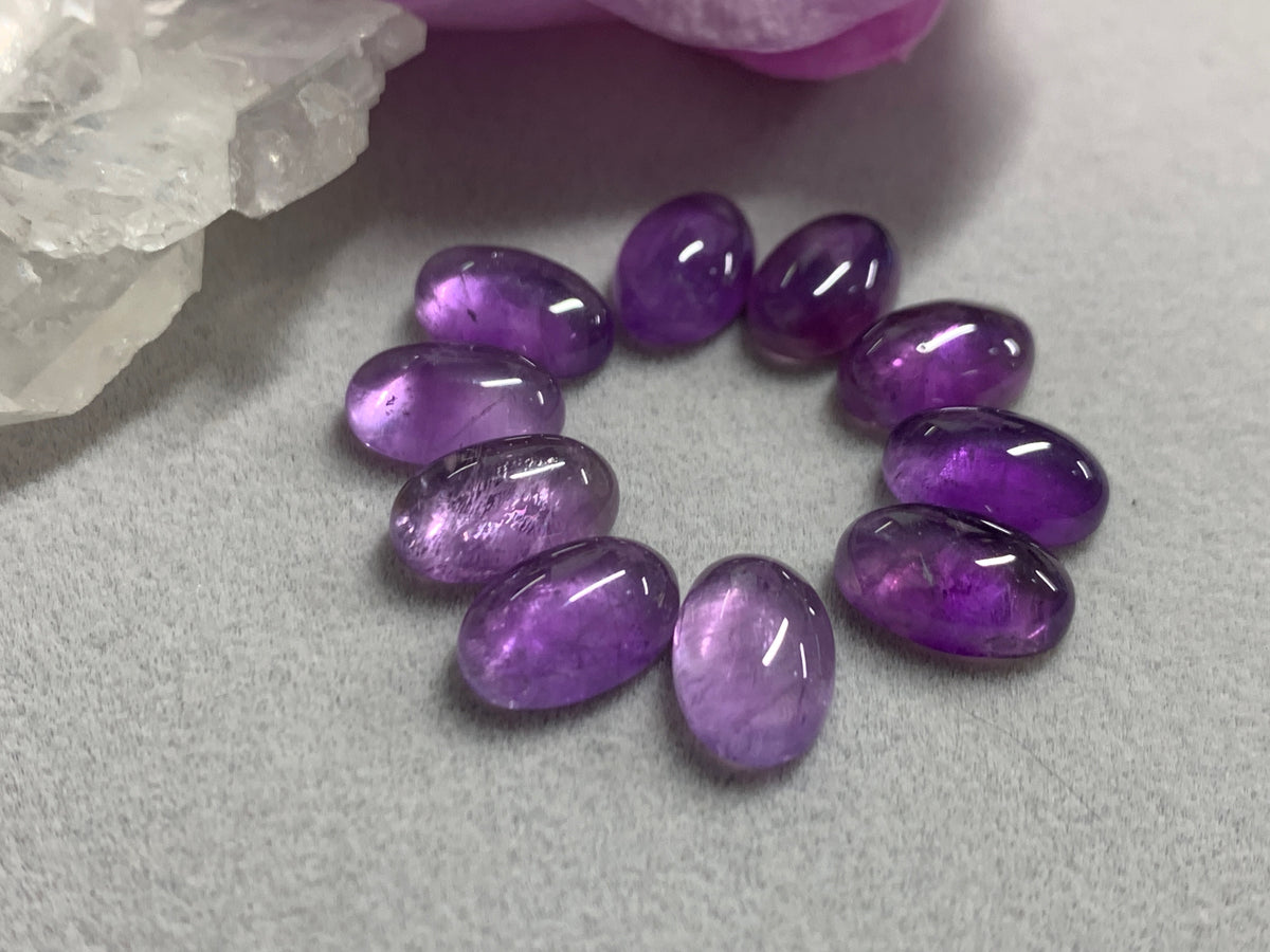 Amethyst oval 8x12mm cabochon - Calibrated cabochons