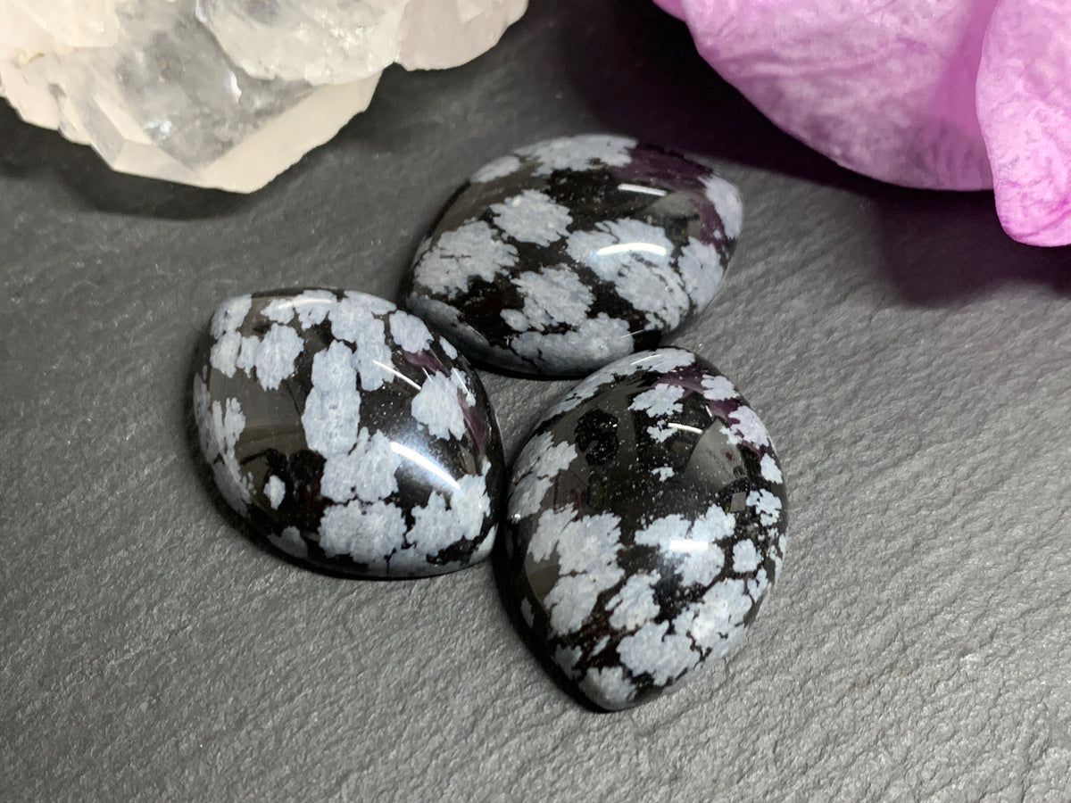 Snowflake Obsidian marquise 18x25mm cabochon - Calibrated cabochons