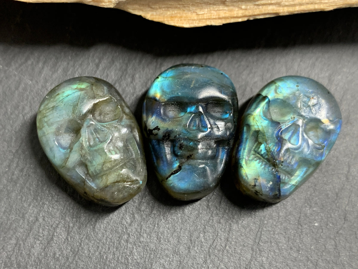 Labradorite Skull Carving 21-23mm long Blue-Green Flash Crystal Skull, Witchy Jewelry