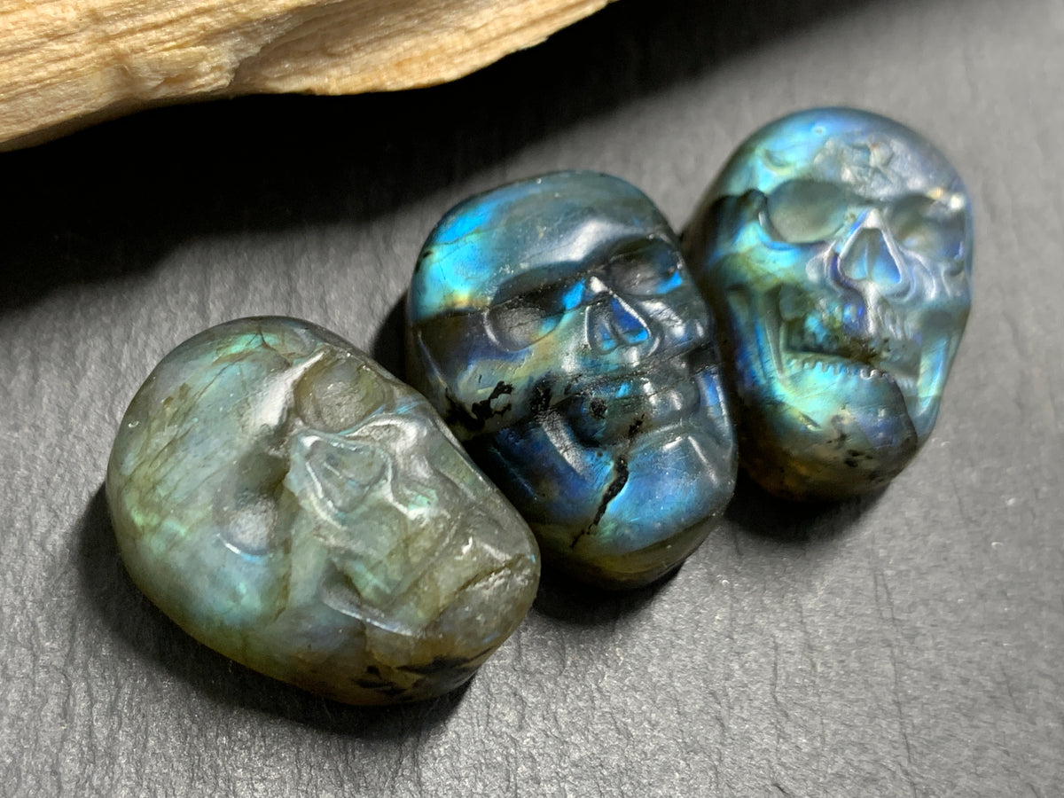 Labradorite Skull Carving 21-23mm long Blue-Green Flash Crystal Skull, Witchy Jewelry