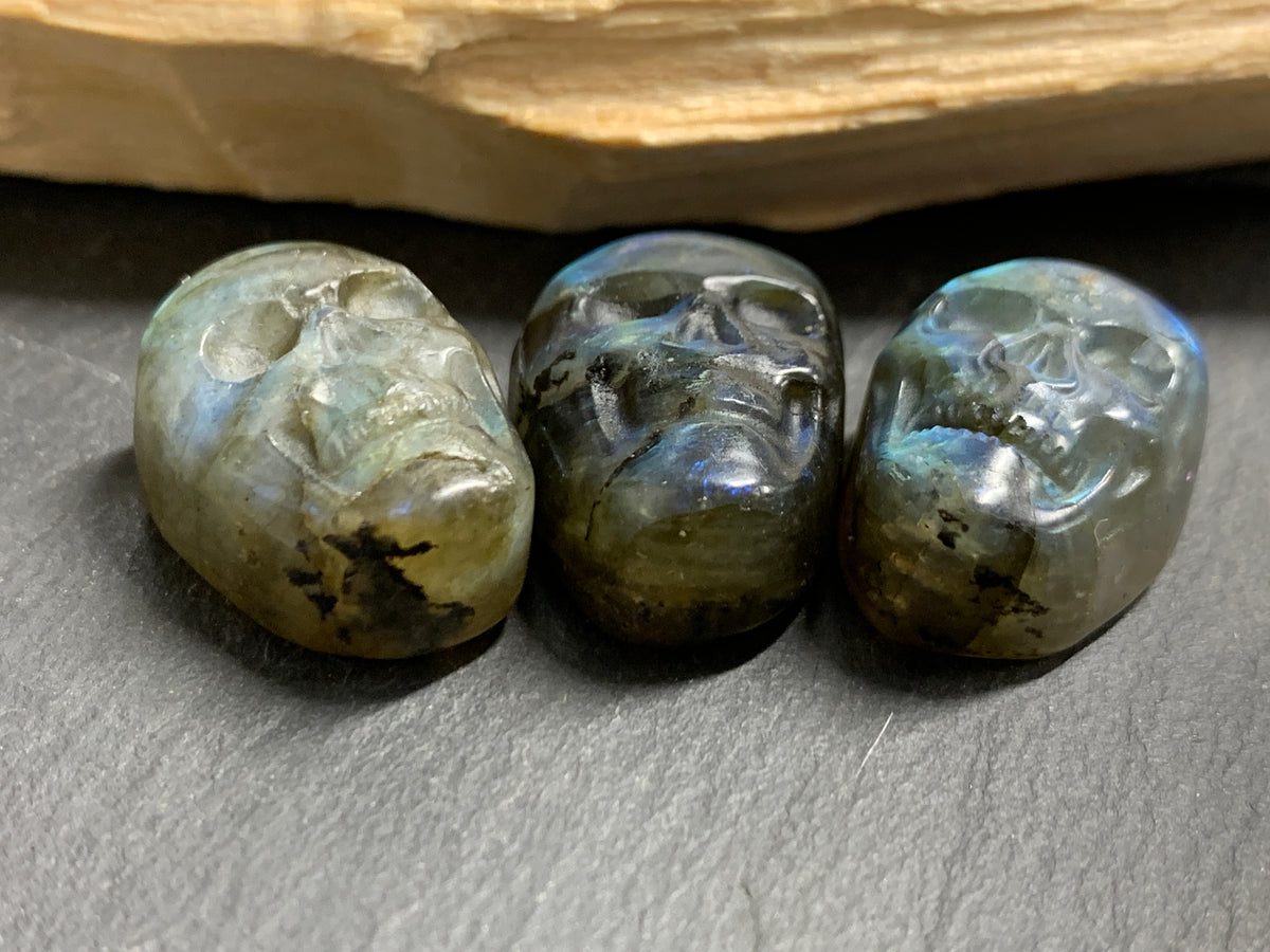 Labradorite Skull Carving 21-23mm long Blue-Green Flash Crystal Skull, Witchy Jewelry