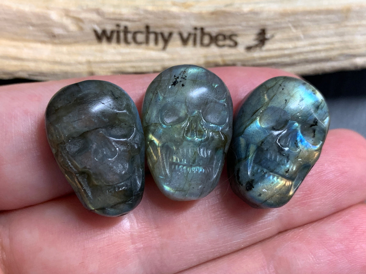 Labradorite Skull Carving 21-22mm long Blue-Green Flash Crystal Skull, Witchy Jewelry