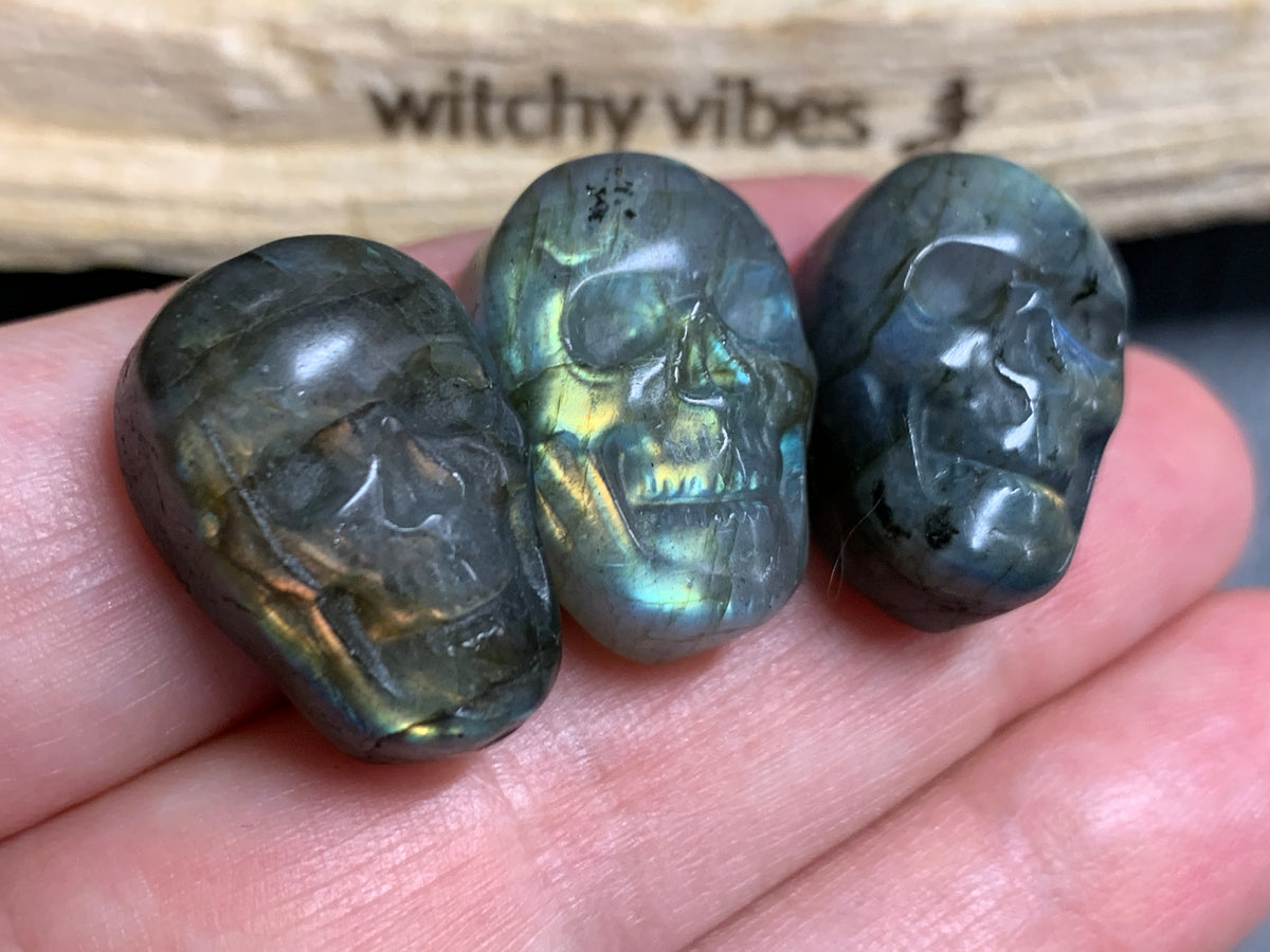 Labradorite Skull Carving 21-22mm long Blue-Green Flash Crystal Skull, Witchy Jewelry