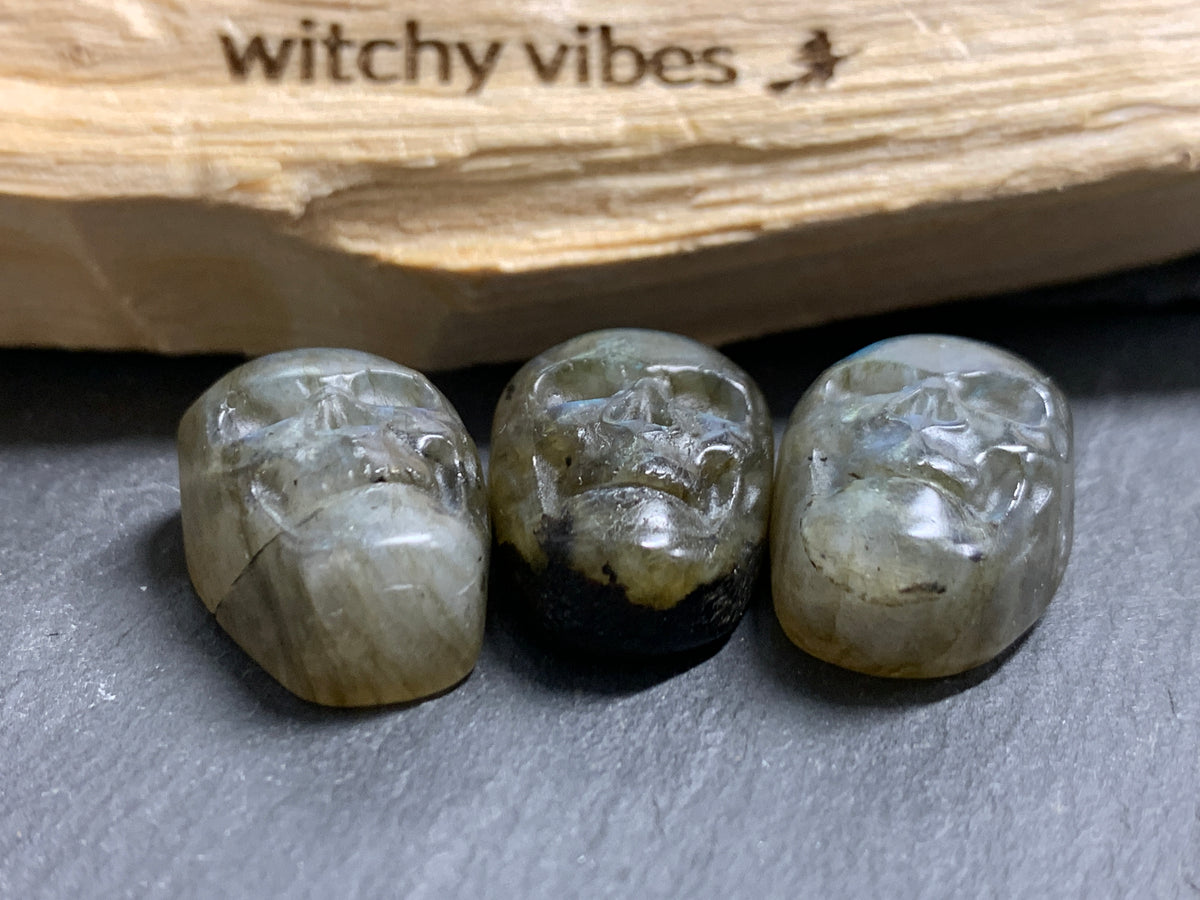 Labradorite Skull Carving 22mm long Blue-Green Flash Crystal Skull, Witchy Jewelry