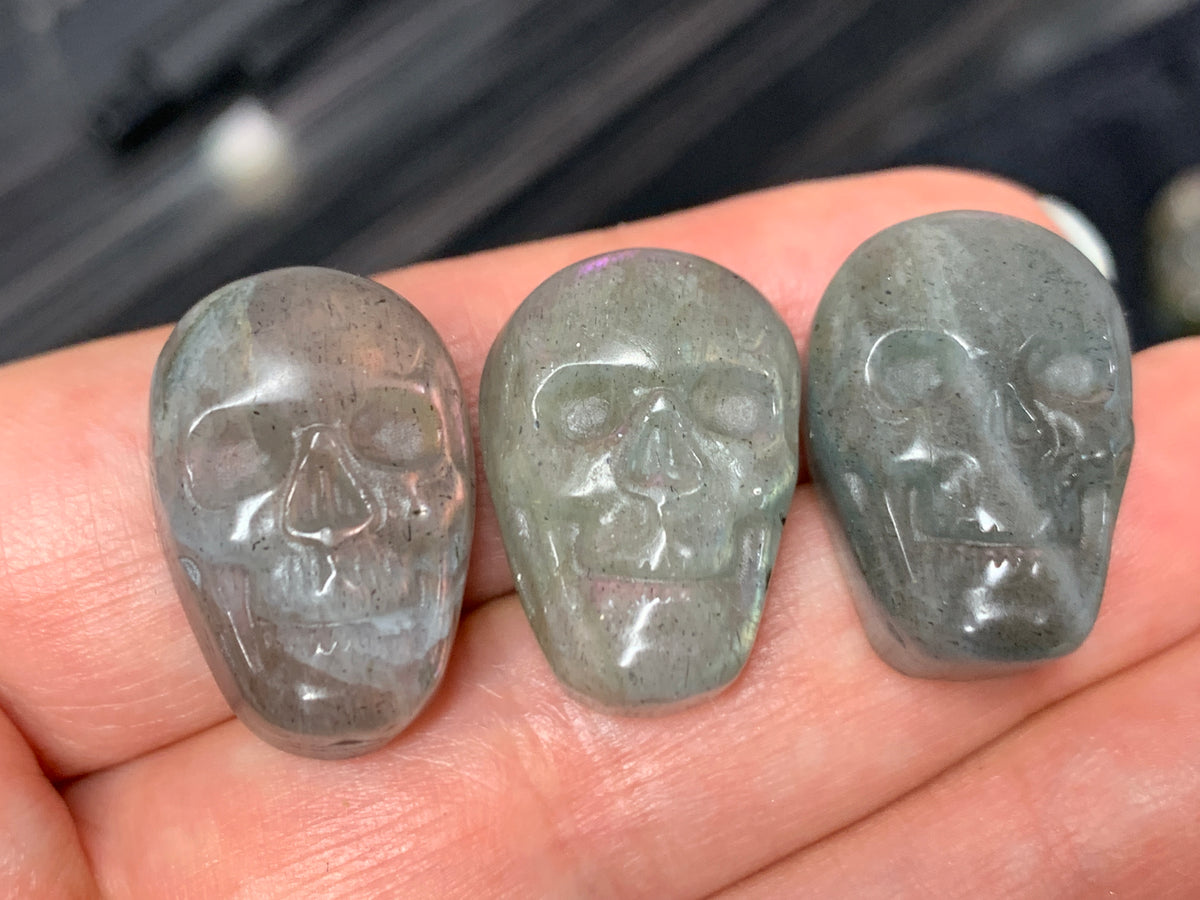 Labradorite Skull Carving 22mm, Pink Flash Crystal Skull, Gothic Crystal Decor