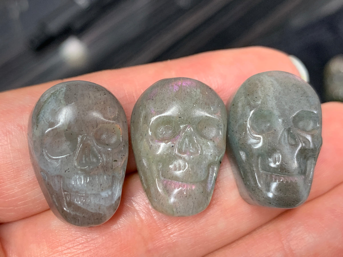 Labradorite Skull Carving 22mm, Pink Flash Crystal Skull, Gothic Crystal Decor