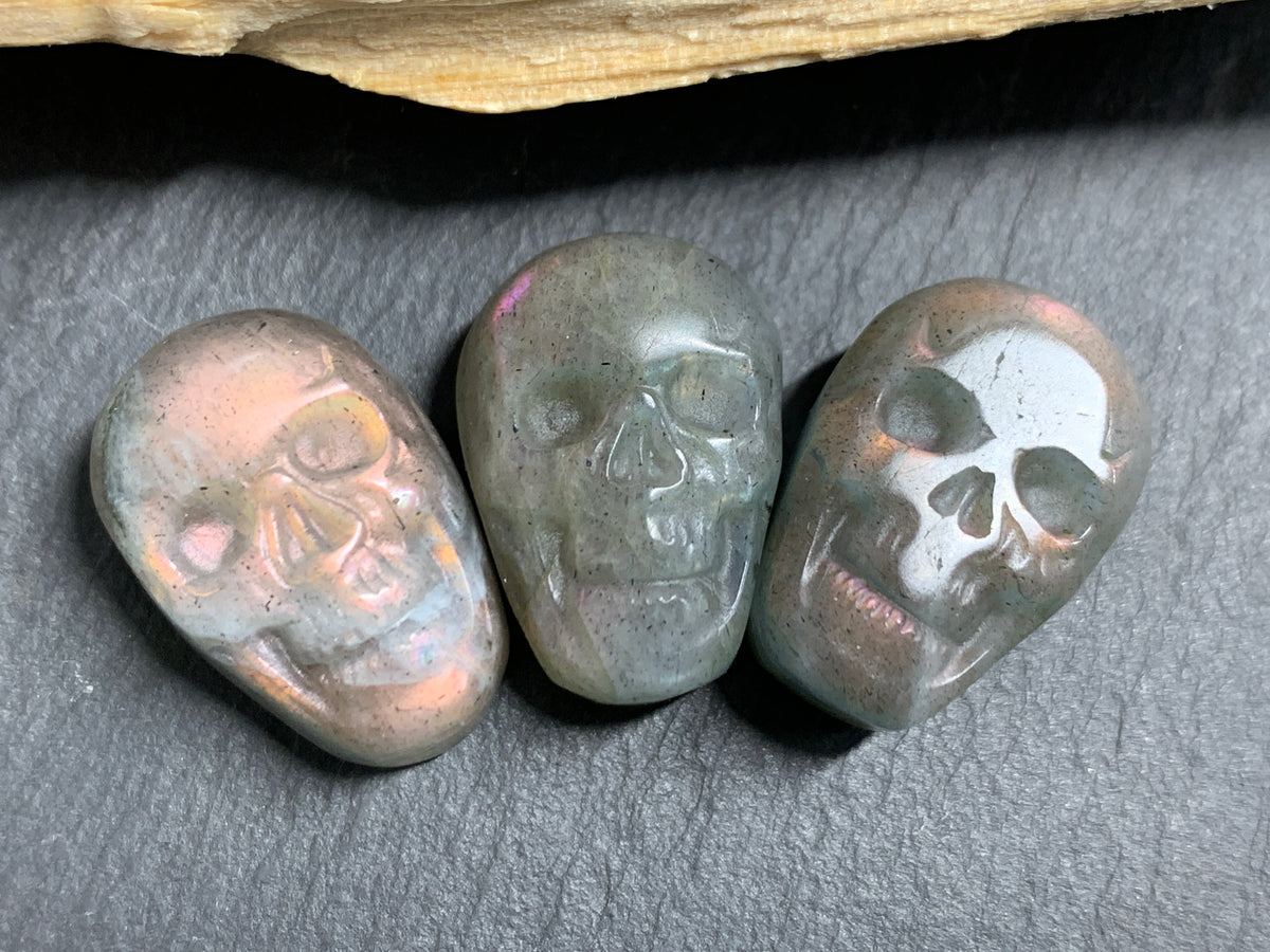 Labradorite Skull Carving 22mm, Pink Flash Crystal Skull, Gothic Crystal Decor