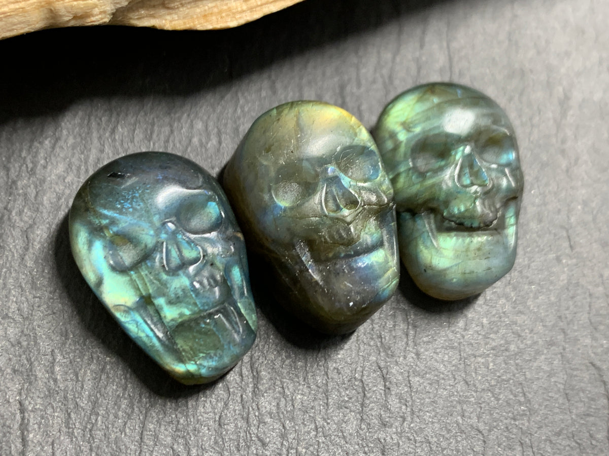 Labradorite Skull Carving 22mm long Blue-Green Flash Crystal Skull, Witchy Jewelry