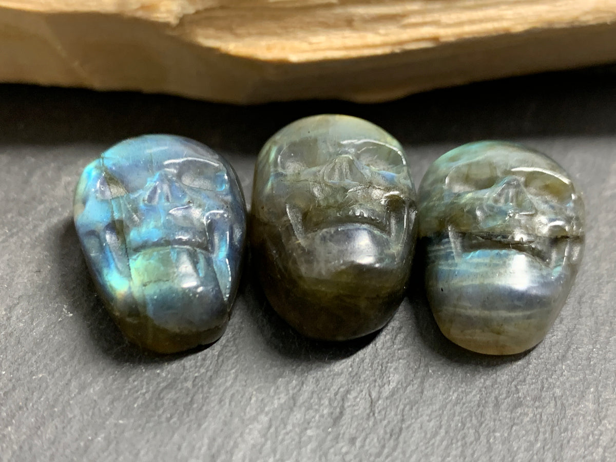 Labradorite Skull Carving 22mm long Blue-Green Flash Crystal Skull, Witchy Jewelry