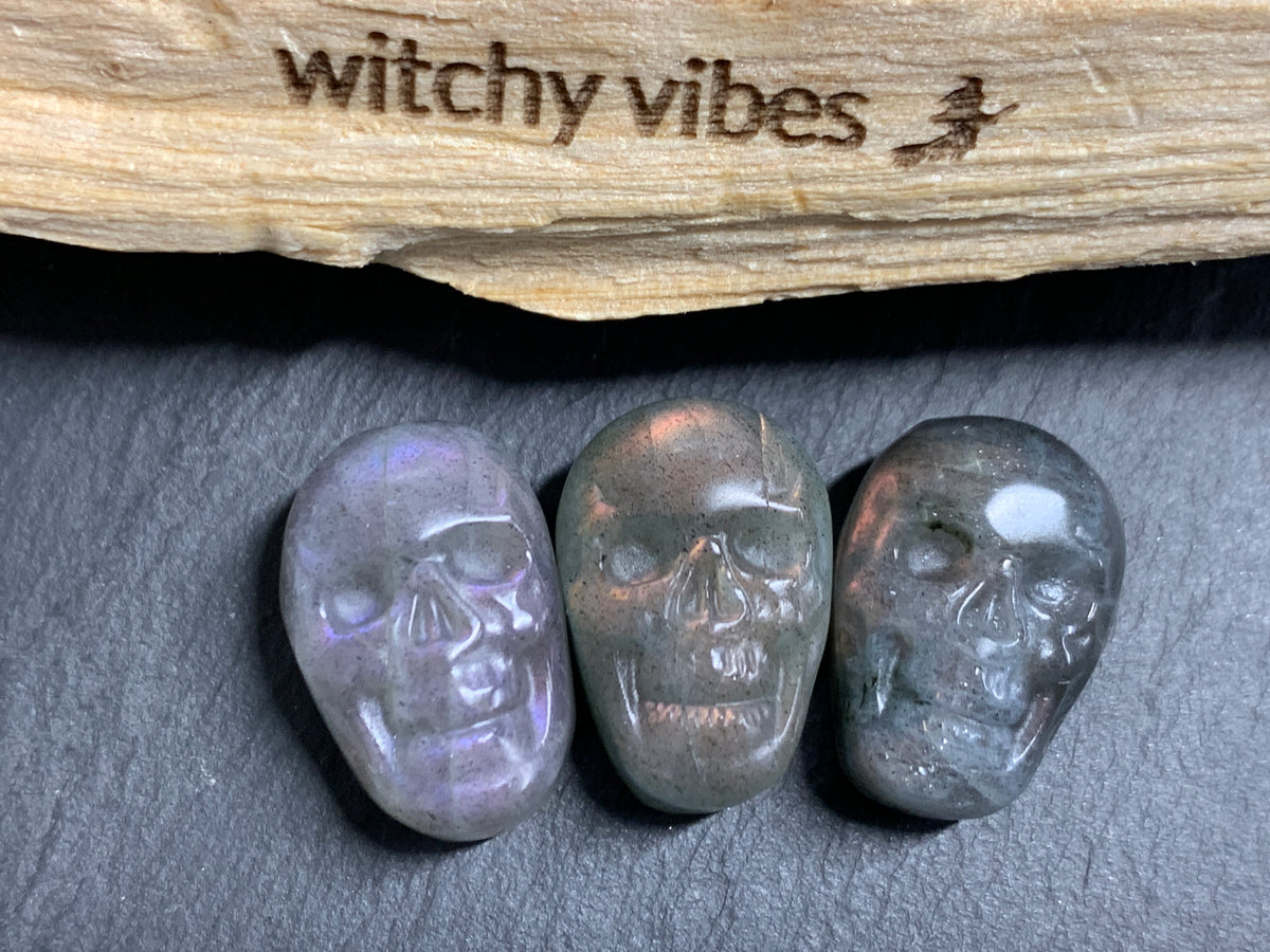 Labradorite Skull Carving 22mm, Pink- Purple Flash Crystal Skull