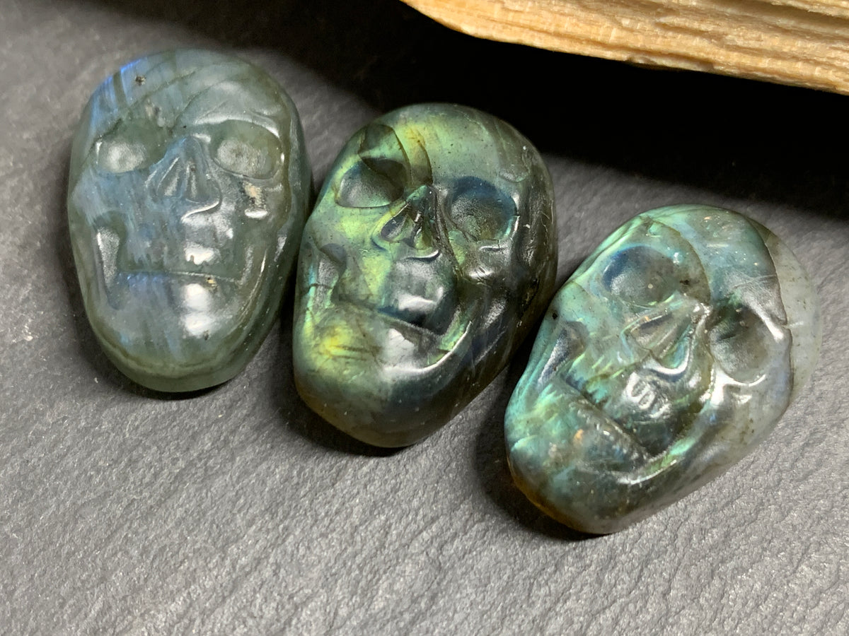 Labradorite Skull Carving 22mm long Blue-Green Flash Crystal Skull, Witchy Jewelry
