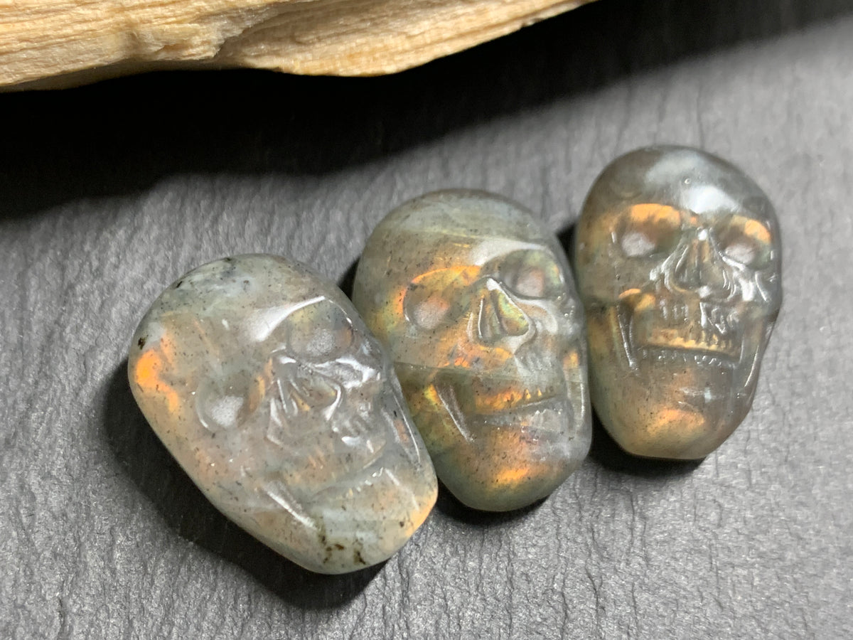 Labradorite Skull Carving 22mm, Crystal Skull, Gothic Crystal Decor