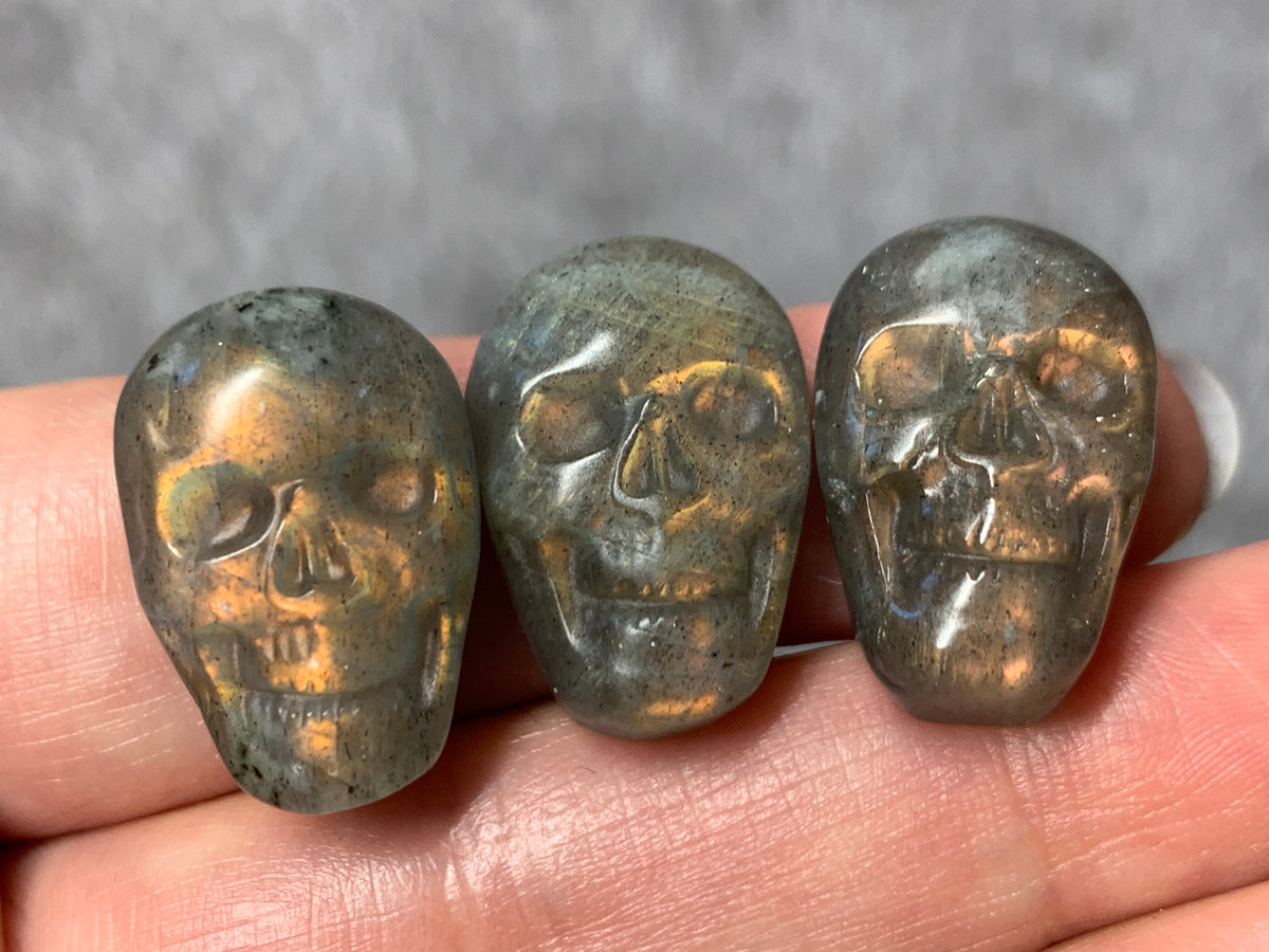 Labradorite Skull Carving 22mm, Crystal Skull, Gothic Crystal Decor