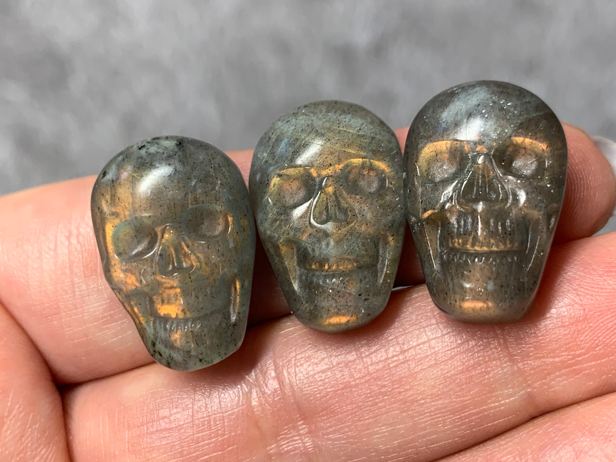 Labradorite Skull Carving 22mm, Crystal Skull, Gothic Crystal Decor