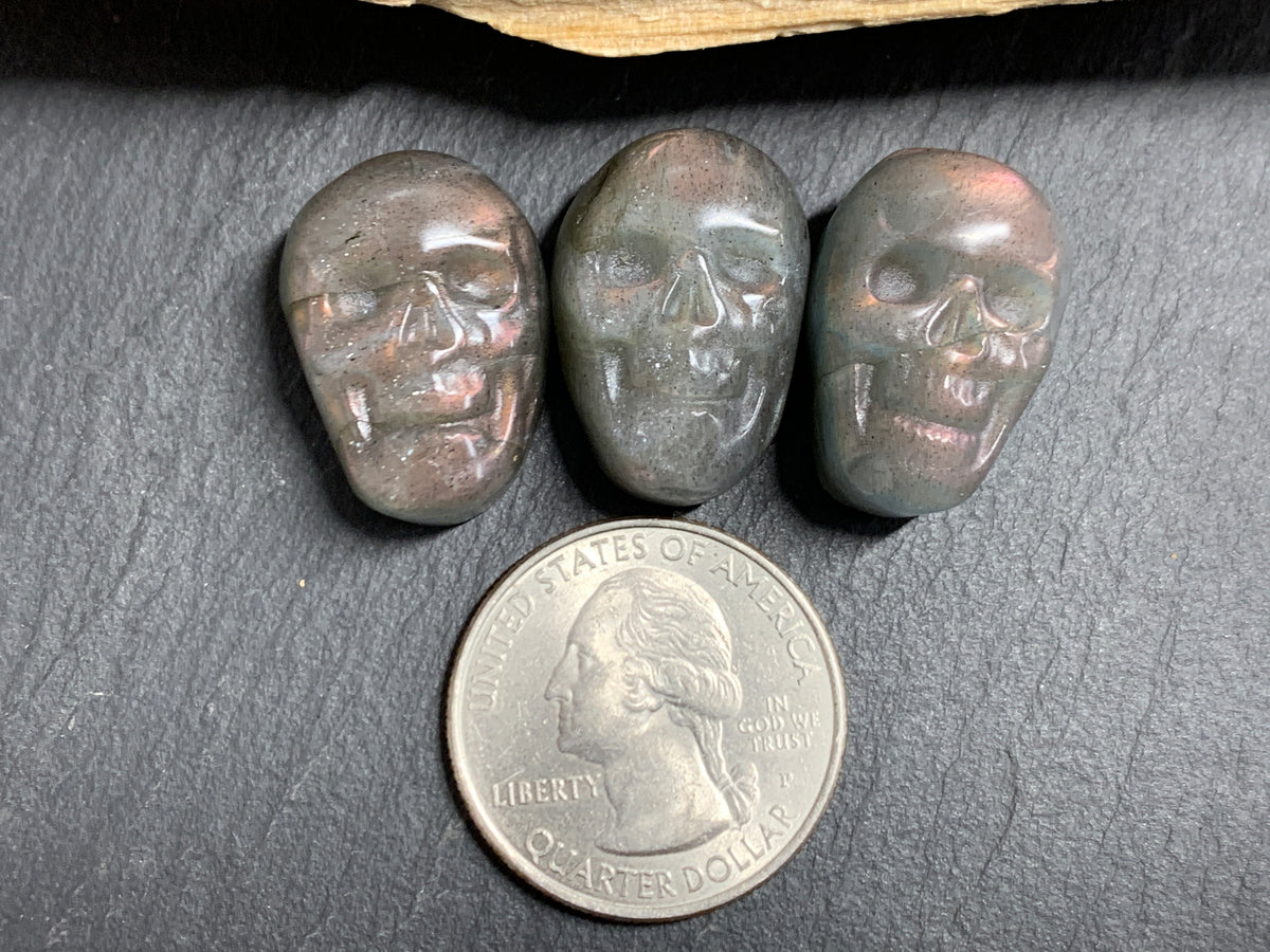 Labradorite Skull Carving 22mm, Pink Flash Crystal Skull, Gothic Crystal Decor