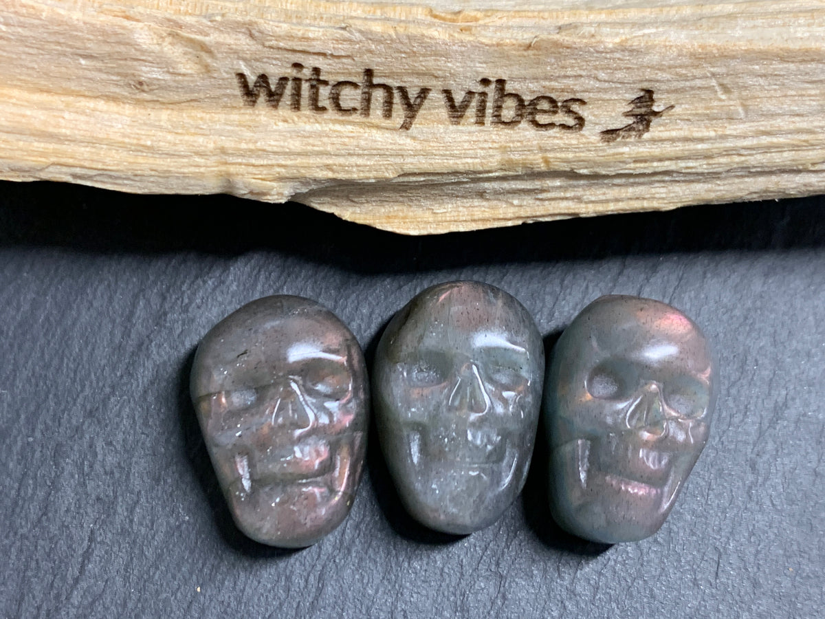 Labradorite Skull Carving 22mm, Pink Flash Crystal Skull, Gothic Crystal Decor