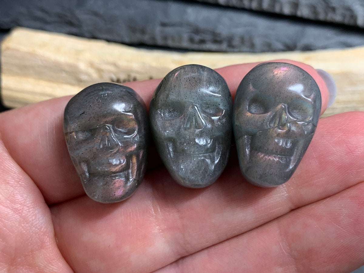 Labradorite Skull Carving 22mm, Pink Flash Crystal Skull, Gothic Crystal Decor