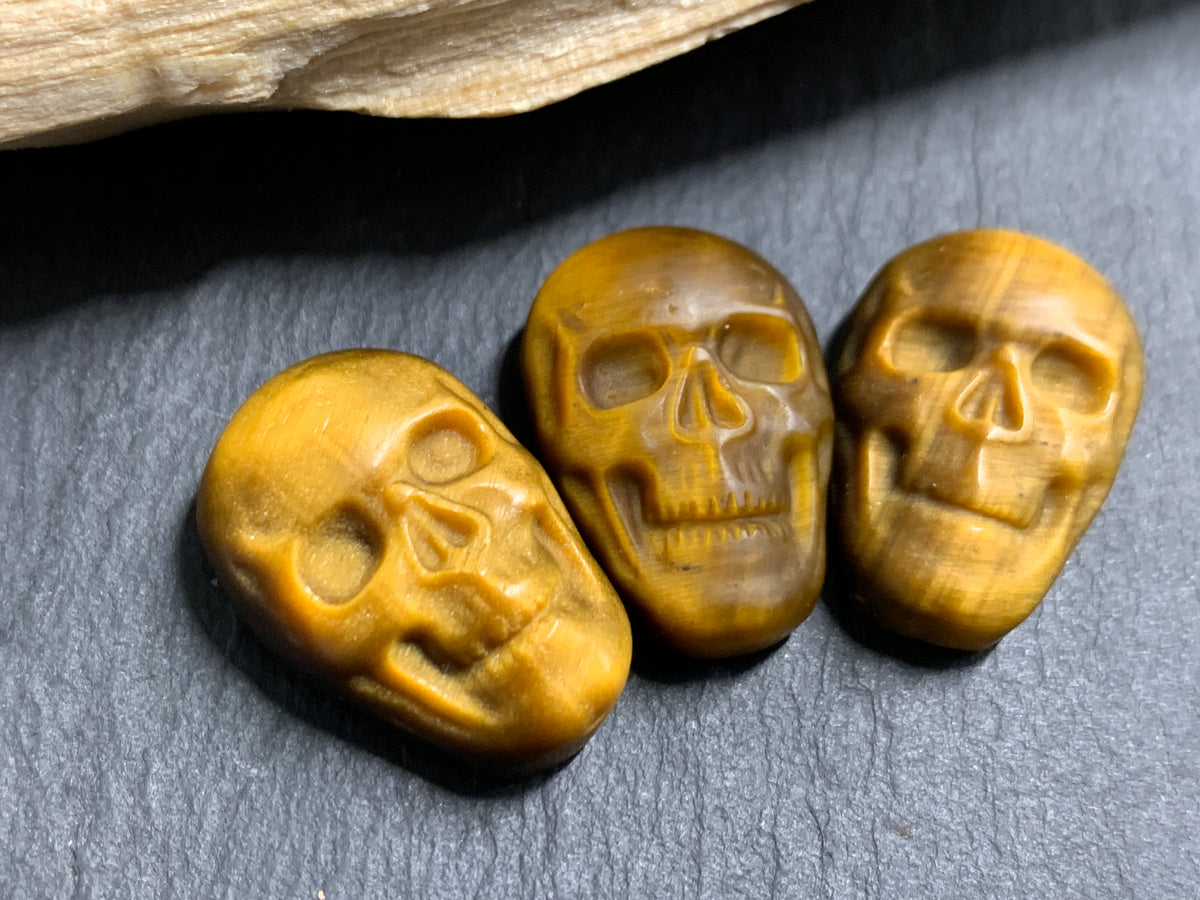 Natural Tiger Eye Skull Cabochon 15x22mm – Polished Carved Gemstone Skull for Jewelry Making