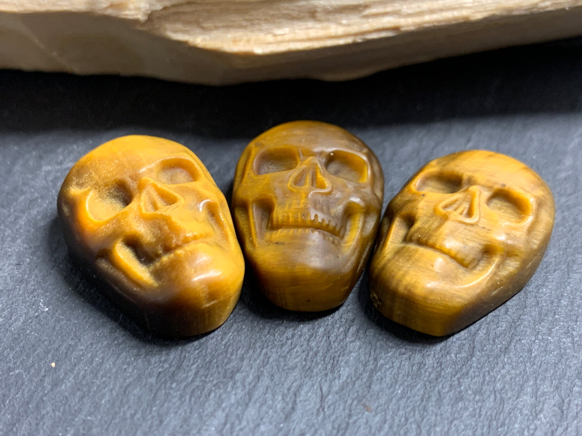 Natural Tiger Eye Skull Cabochon 15x22mm – Polished Carved Gemstone Skull for Jewelry Making