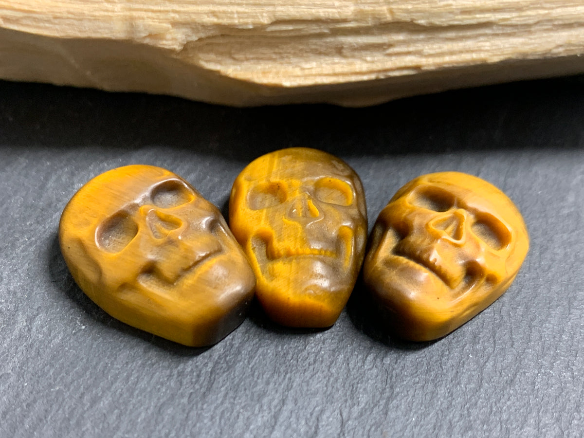 Natural Tiger Eye Skull Cabochon 15x22mm – Polished Carved Gemstone Skull for Jewelry Making