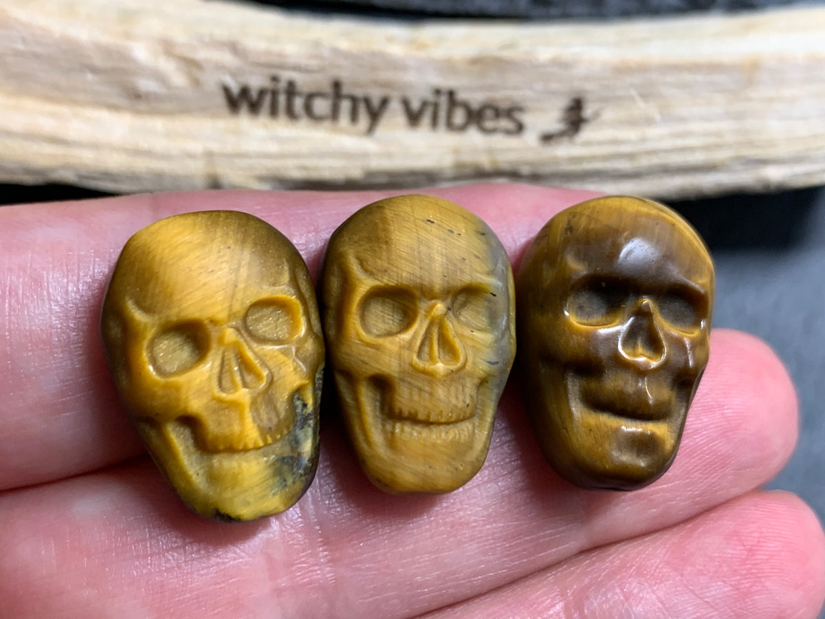 Natural Tiger Eye Skull Cabochon 15x22mm – Polished Carved Gemstone Skull for Jewelry Making
