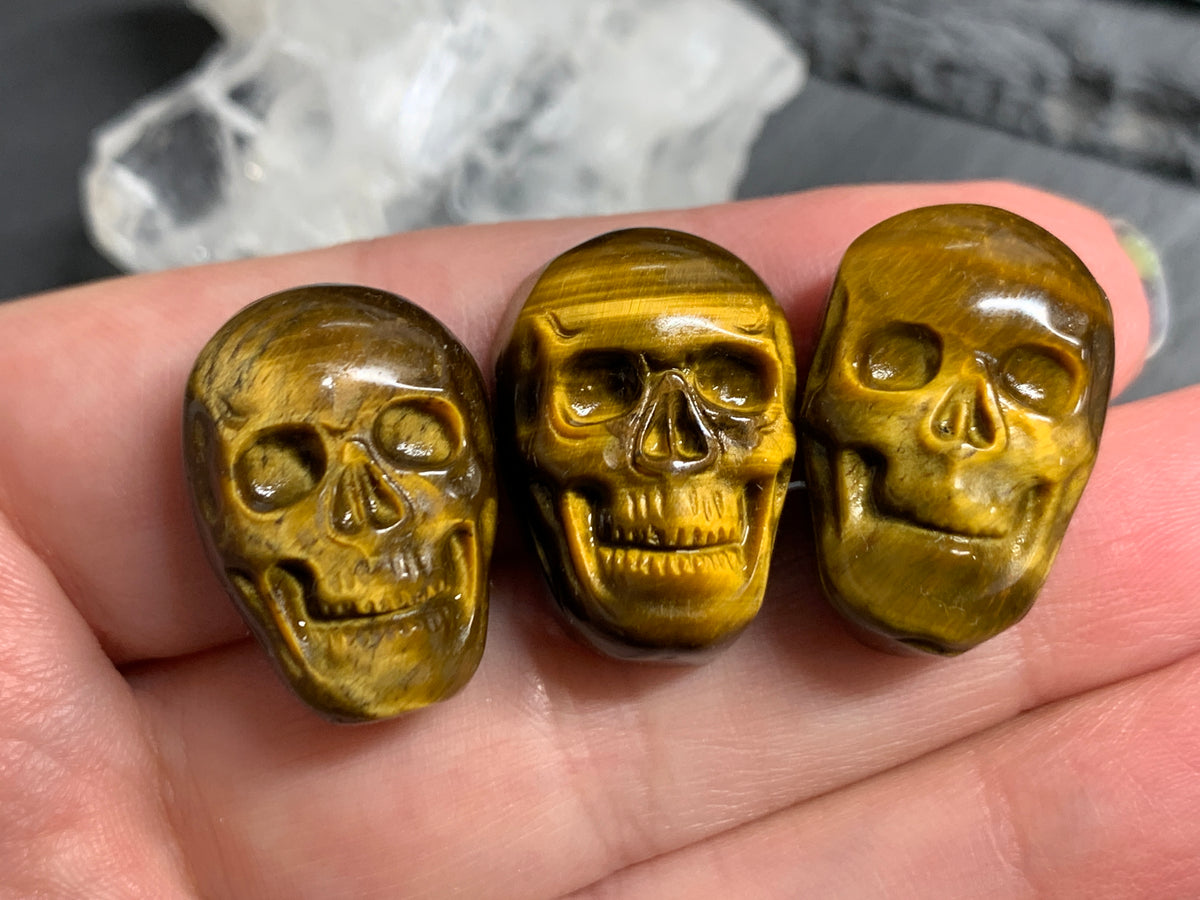 Natural Tiger Eye Skull Cabochon 15x22mm – Polished Carved Gemstone Skull for Jewelry Making