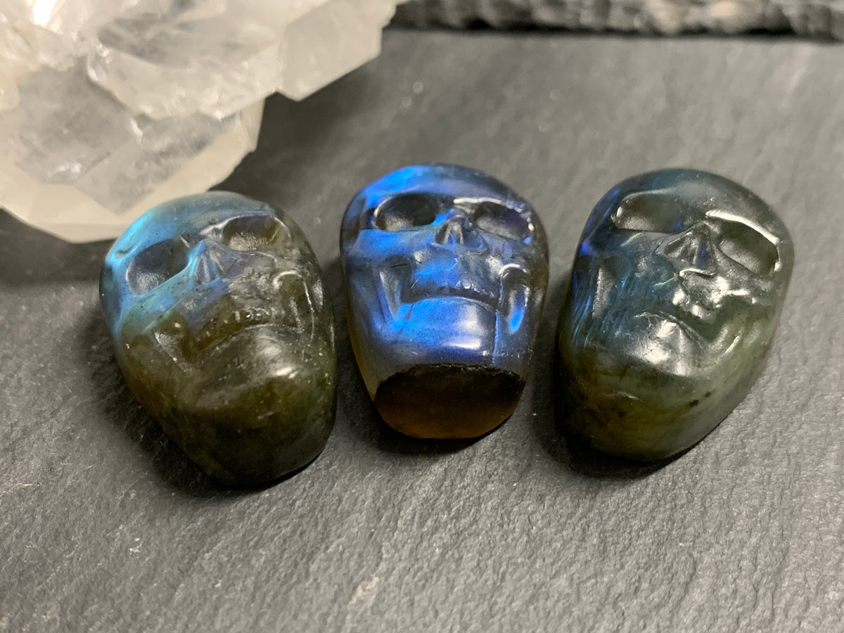 Labradorite Skull Carving 22mm long Blue-Green Flash Crystal Skull, Witchy Jewelry