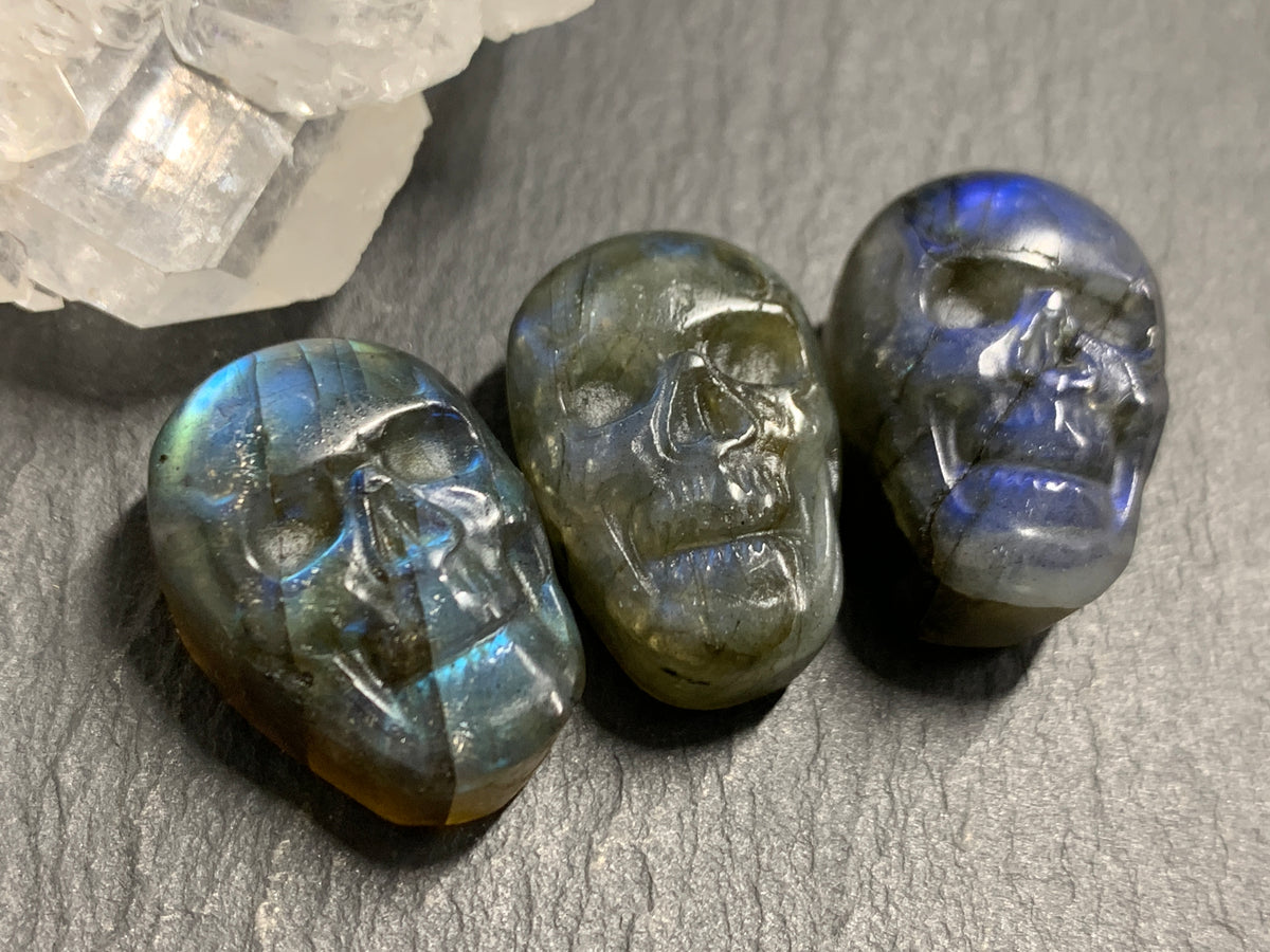 Labradorite Skull Carving 22mm long Blue - Green Flash Crystal Skull, Witchy Jewelry